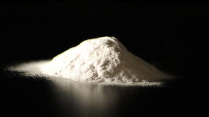 Macrogrit White Fused Aluminum Oxide